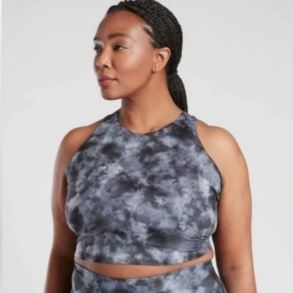 Athleta Tie Dyed Printed Conscious Crop -Black/Grey-Size 3X Excellent Condition